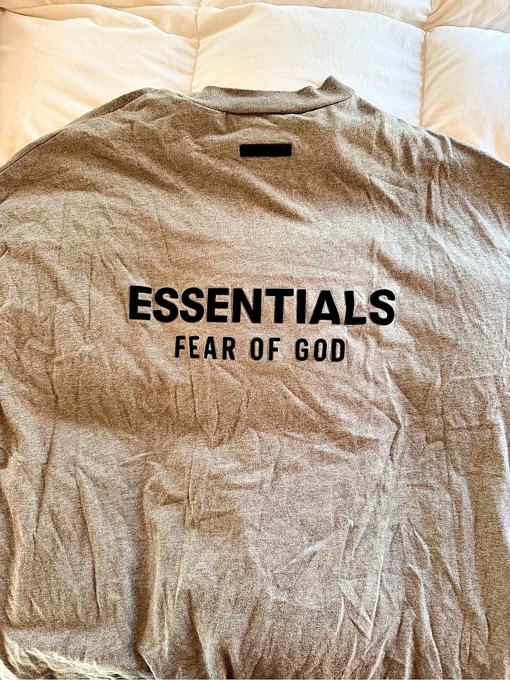 NWOT. Essentials Fear of God Short Sleeve Logo Tee in Taupe Mens Size Small